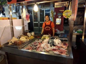 阿錠雞肉攤