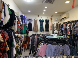 笠晶服飾店